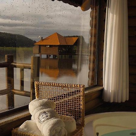 Vira Charme Resort Fernandes Pinheiro Εξωτερικό φωτογραφία