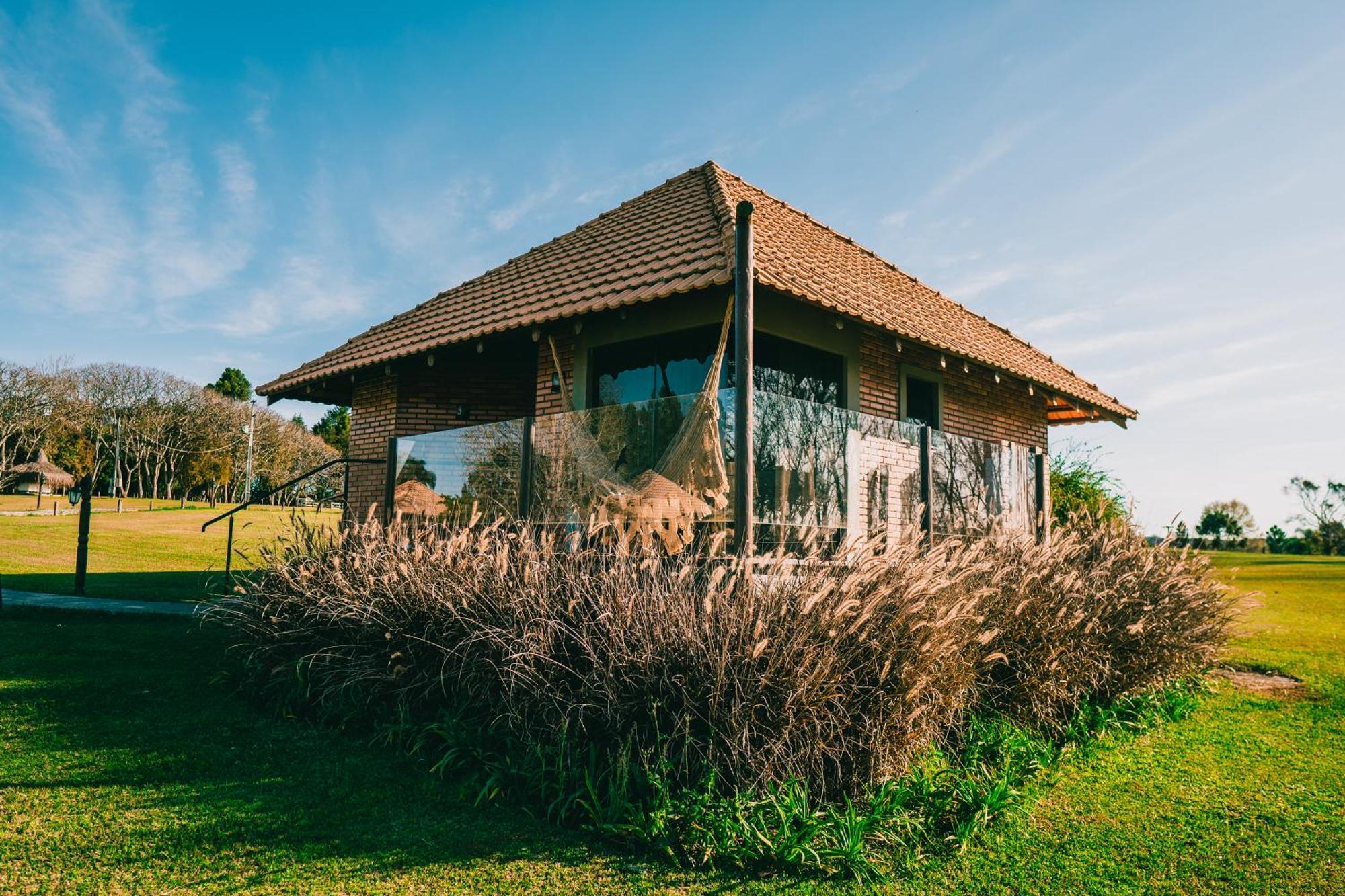 Vira Charme Resort Fernandes Pinheiro Εξωτερικό φωτογραφία