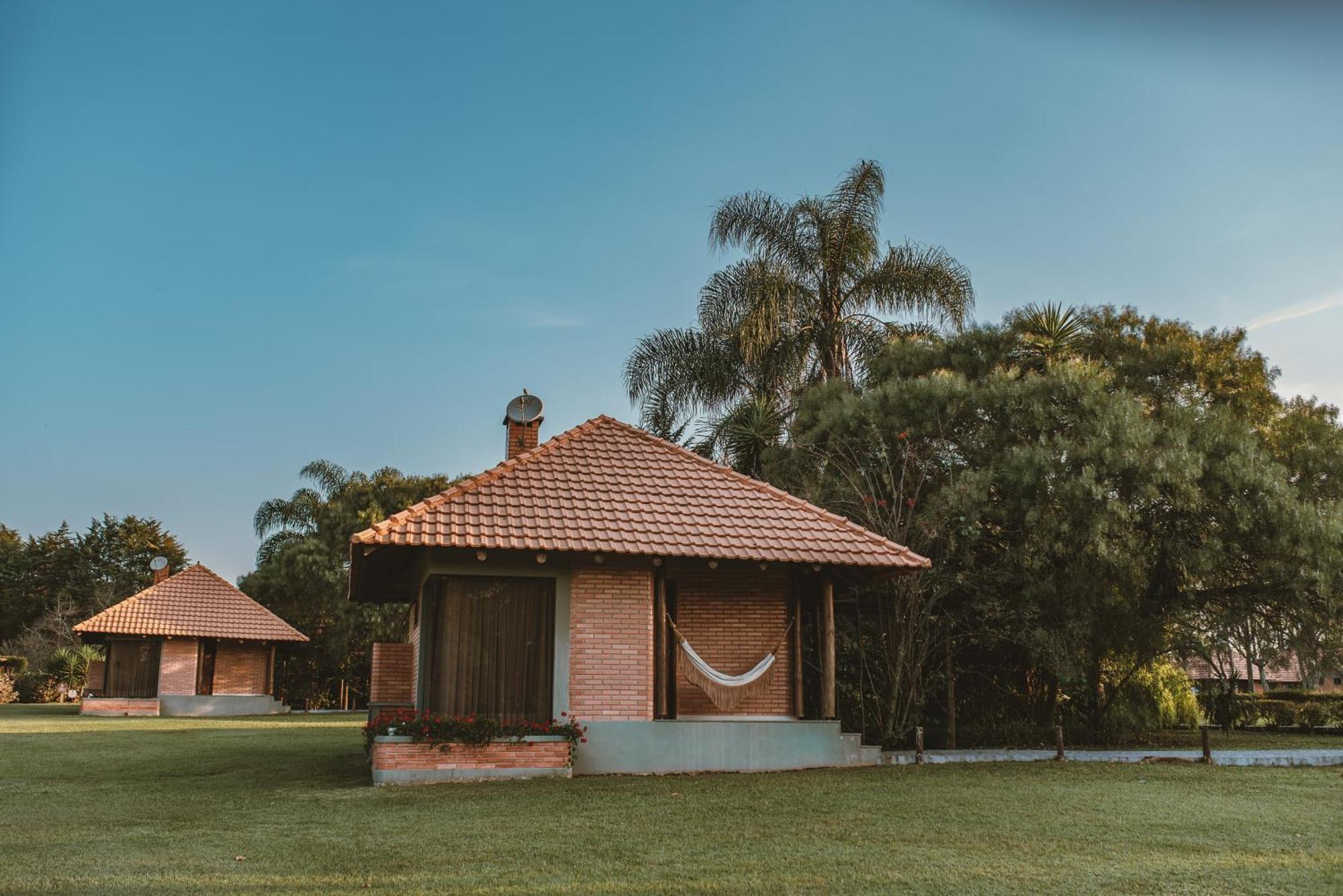 Vira Charme Resort Fernandes Pinheiro Εξωτερικό φωτογραφία