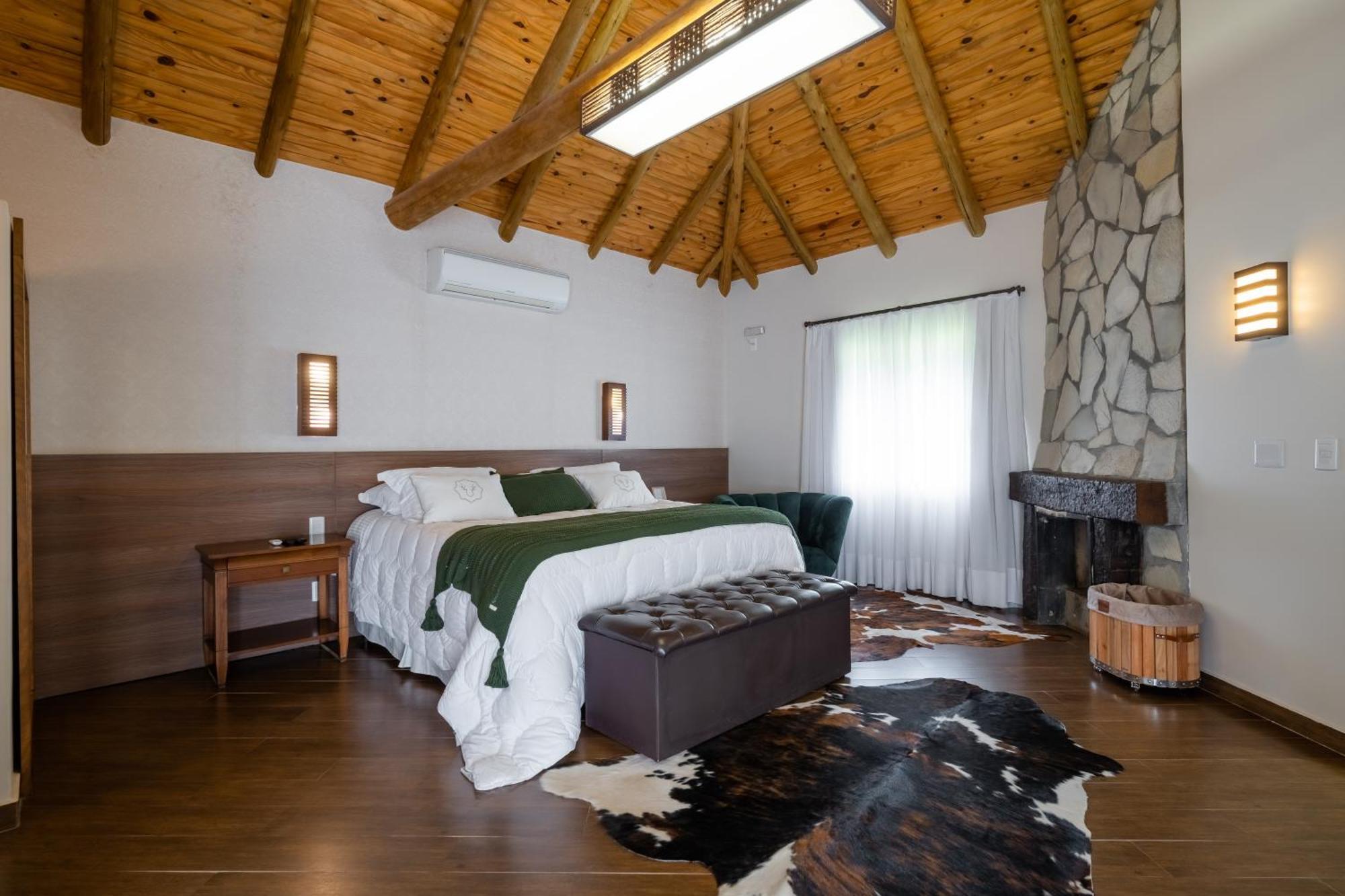 Vira Charme Resort Fernandes Pinheiro Εξωτερικό φωτογραφία