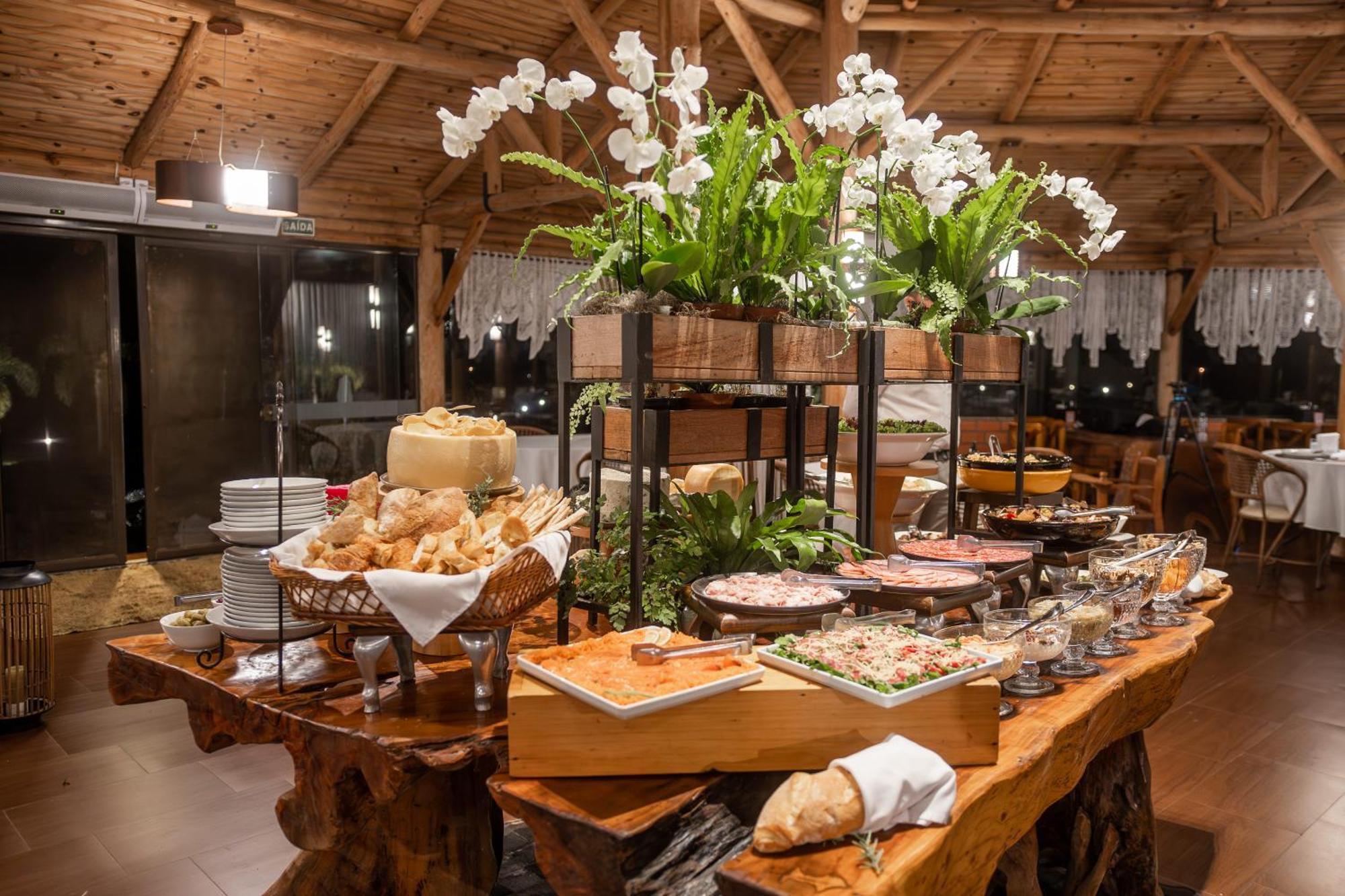 Vira Charme Resort Fernandes Pinheiro Εξωτερικό φωτογραφία