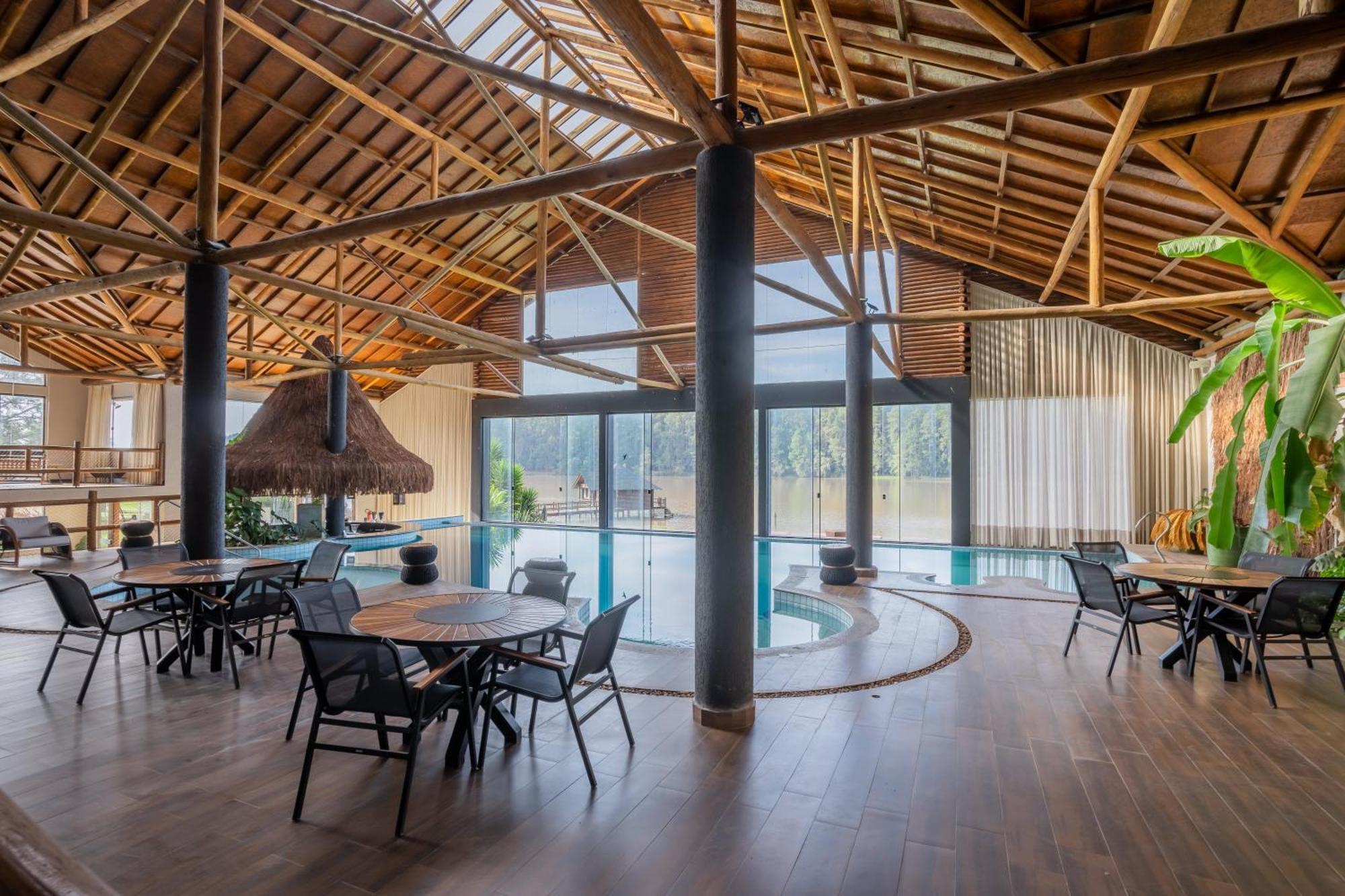 Vira Charme Resort Fernandes Pinheiro Εξωτερικό φωτογραφία