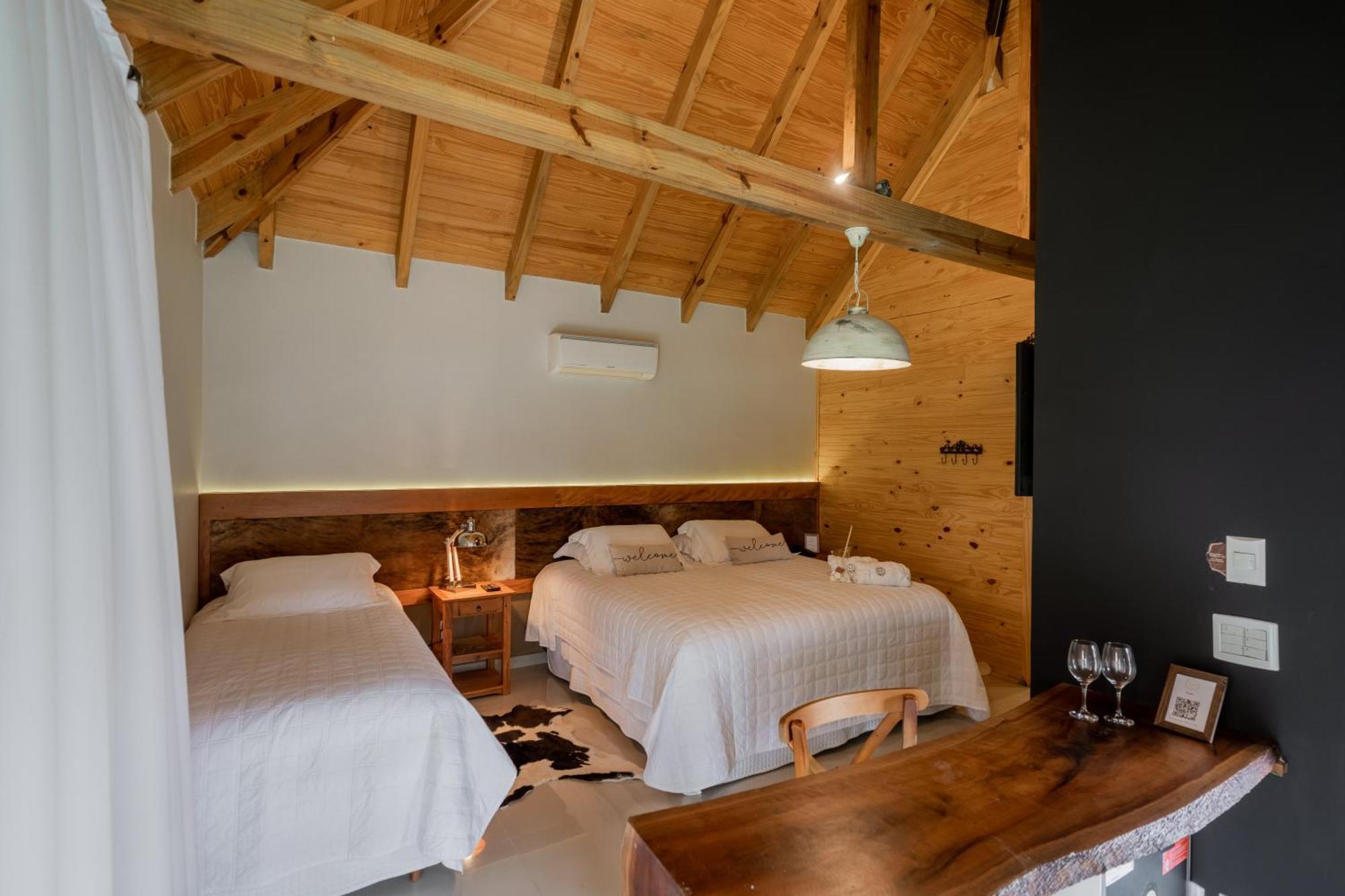 Vira Charme Resort Fernandes Pinheiro Εξωτερικό φωτογραφία