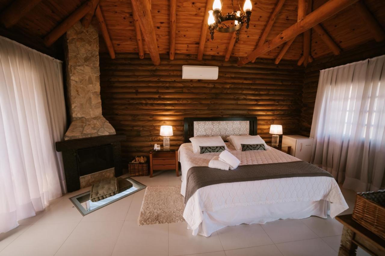 Vira Charme Resort Fernandes Pinheiro Εξωτερικό φωτογραφία
