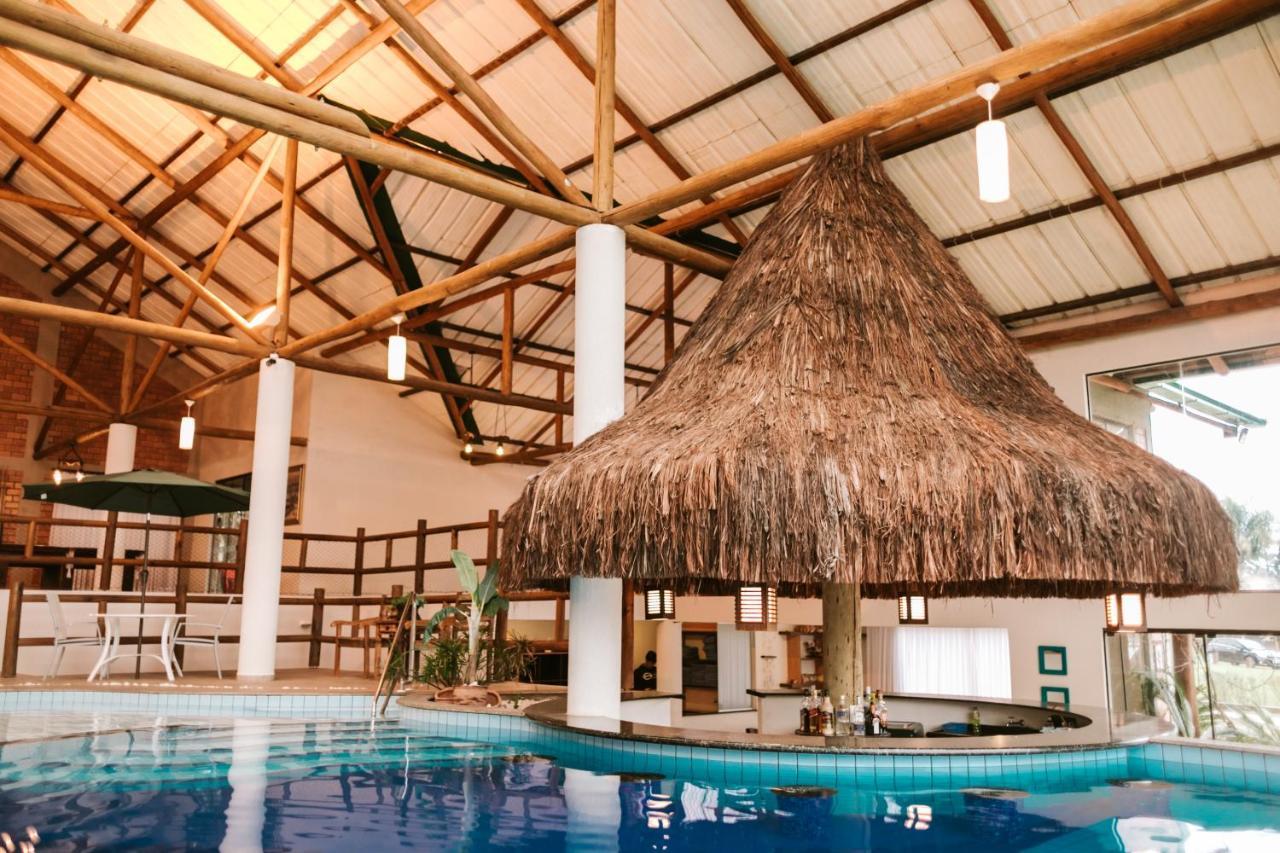 Vira Charme Resort Fernandes Pinheiro Εξωτερικό φωτογραφία