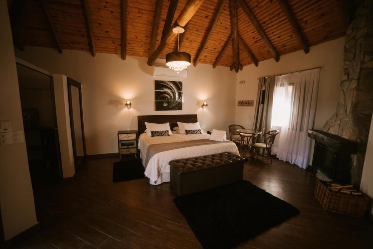 Vira Charme Resort Fernandes Pinheiro Εξωτερικό φωτογραφία